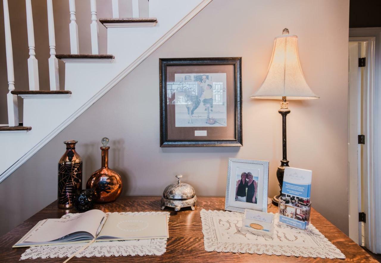 مبيت وإفطار بليموث Above The Bay At Thornton Adams House المظهر الخارجي الصورة