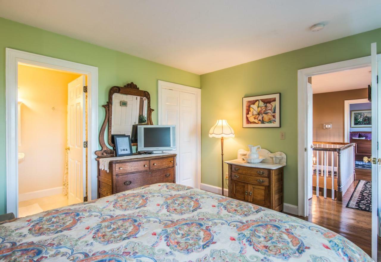 مبيت وإفطار بليموث Above The Bay At Thornton Adams House المظهر الخارجي الصورة